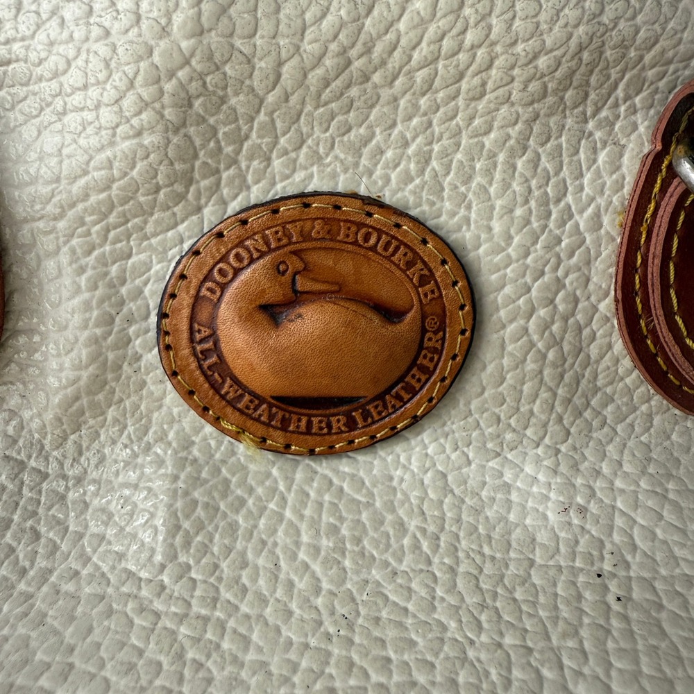 Vintage Dooney & Bourke All Weather Leather Dome Satchel Beige Brown Duck Bag - Picture 2 of 10